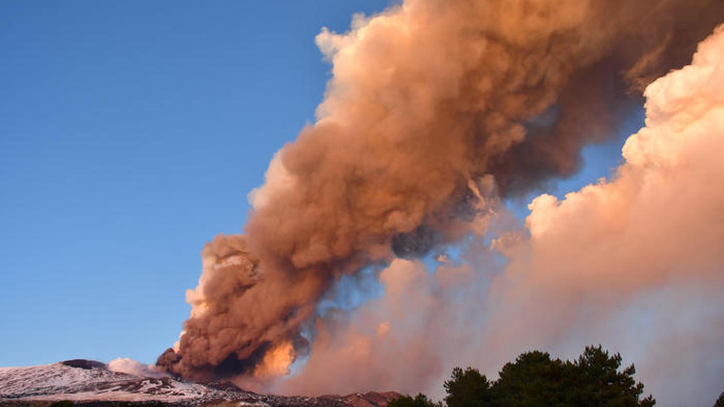 La nube di cenere lavica è alta più di un chilometro