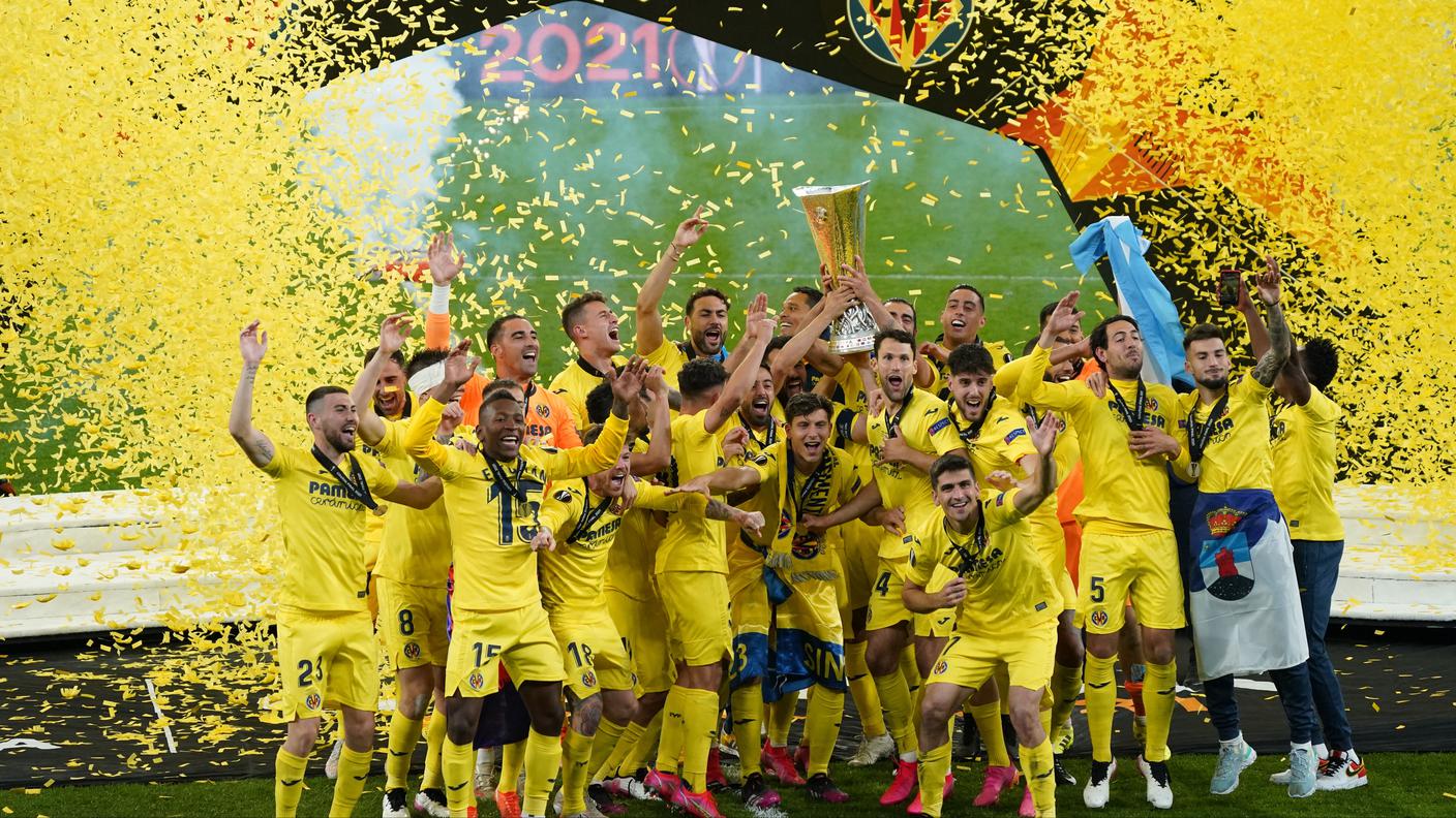 La festa davanti a 9'500 spettatori