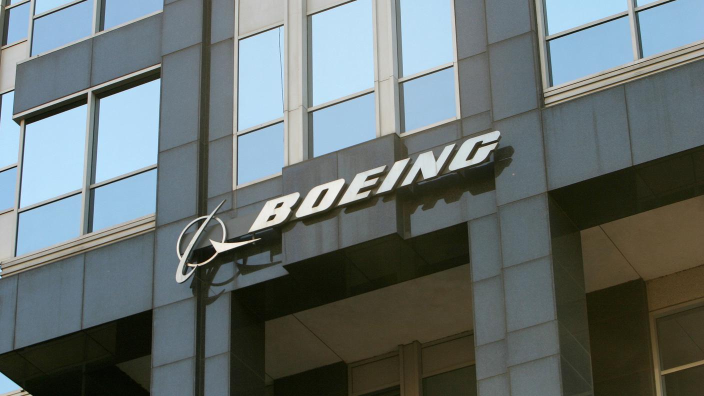 2021-10-07T115734Z_804008479_PBEAHUNORBQ_RTRMADP_3_BOEING-HEADQUARTERS.JPG
