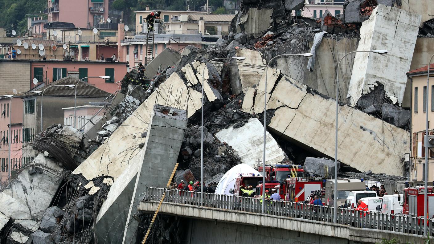 Il ponte collassato