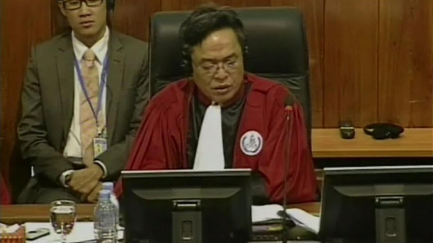 Khmer rossi.jpg