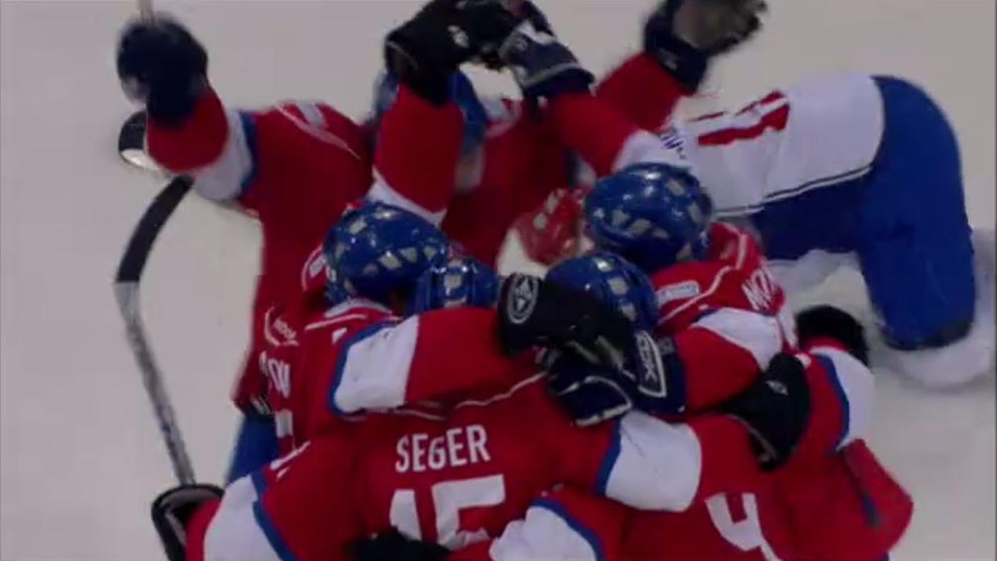 hockey.JPG