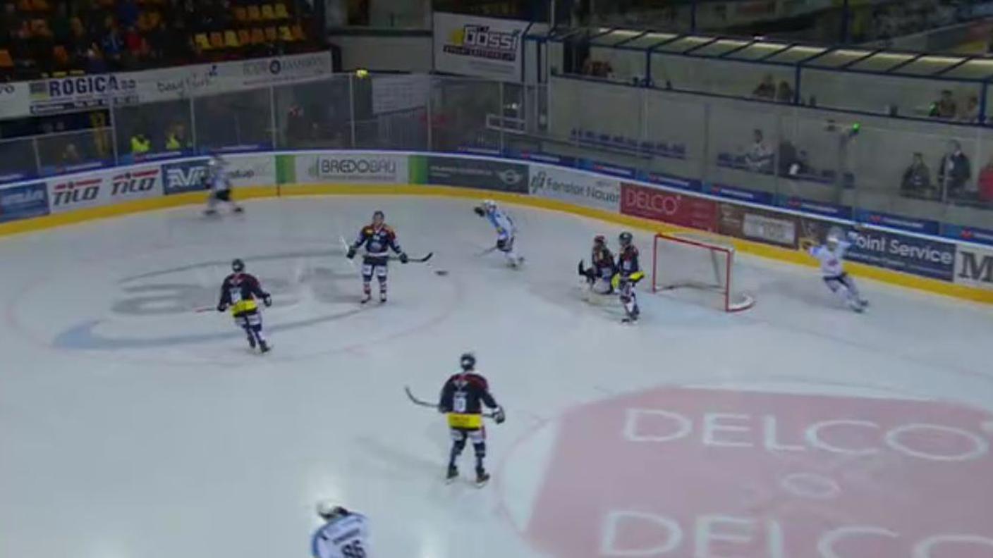 hockey.JPG