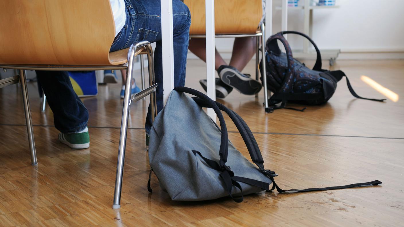Scuola banchi
