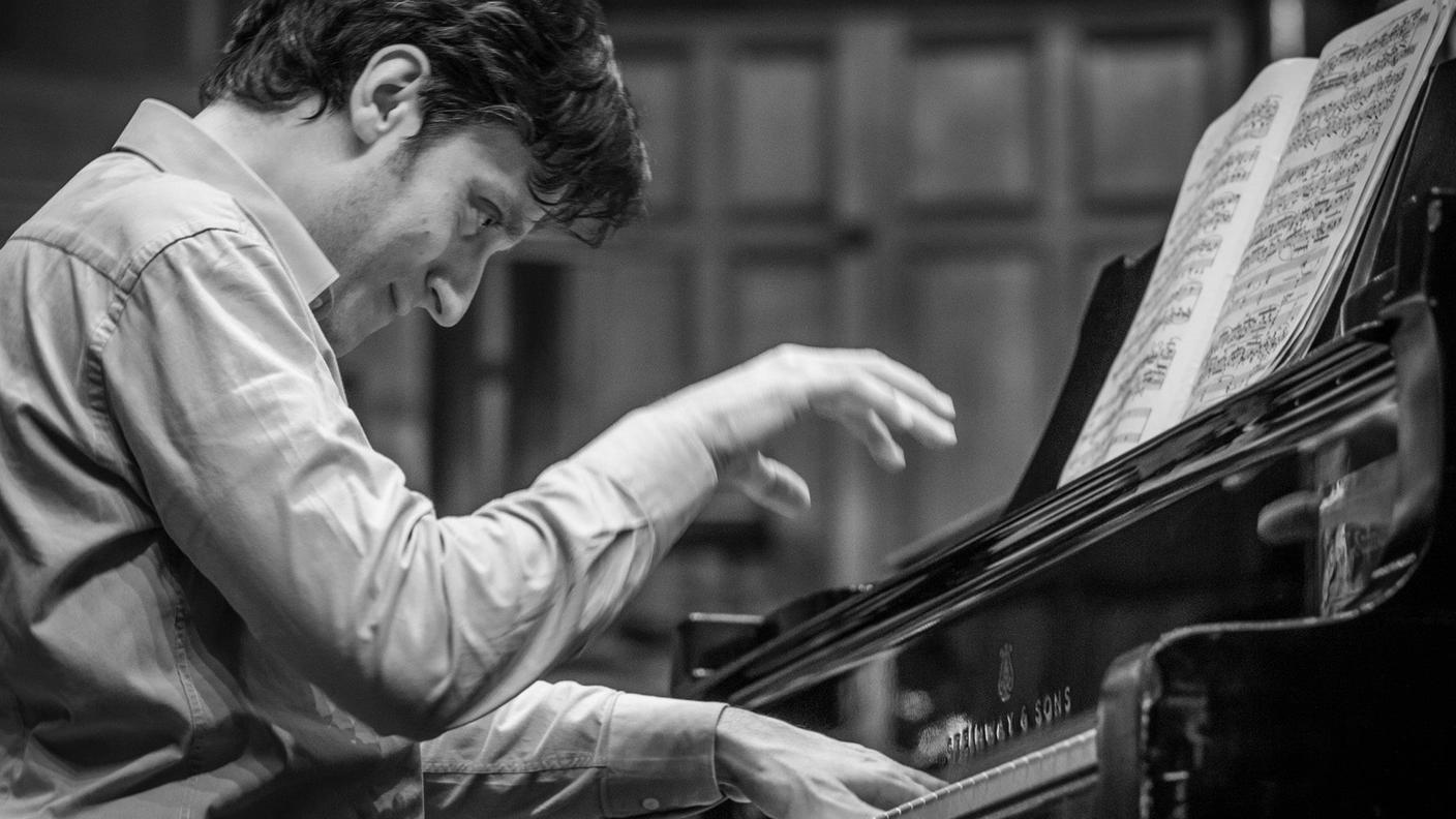 Sabato pian piano