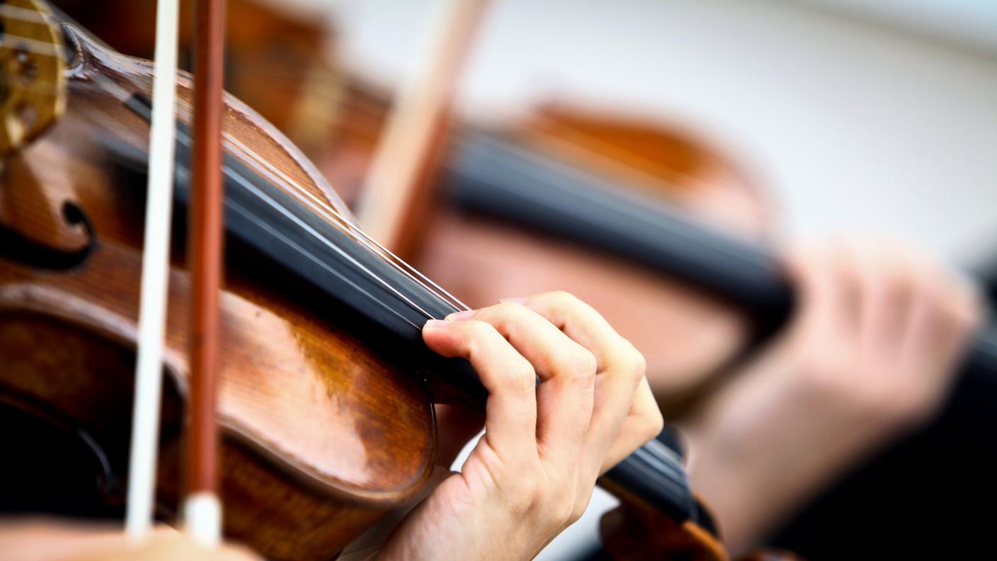 iStock-Violino, Archetto, Strumento musicale, Cantare, Legno