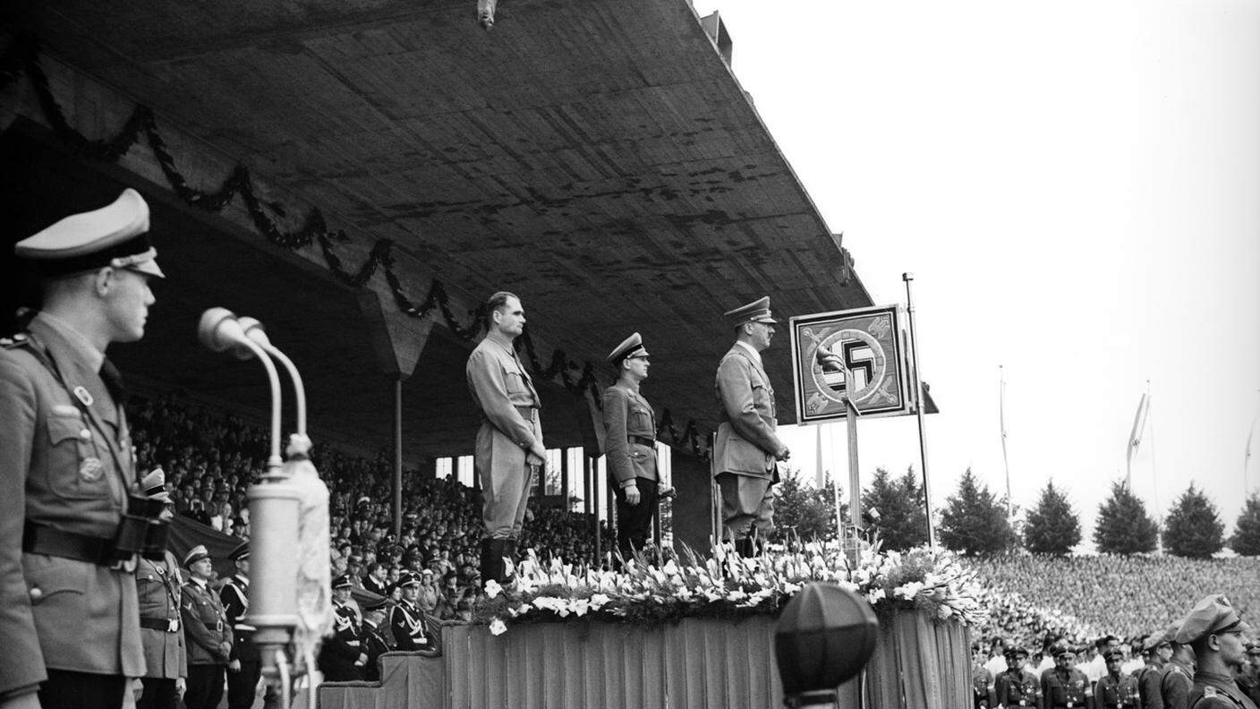 Adolf Hitler, 1938