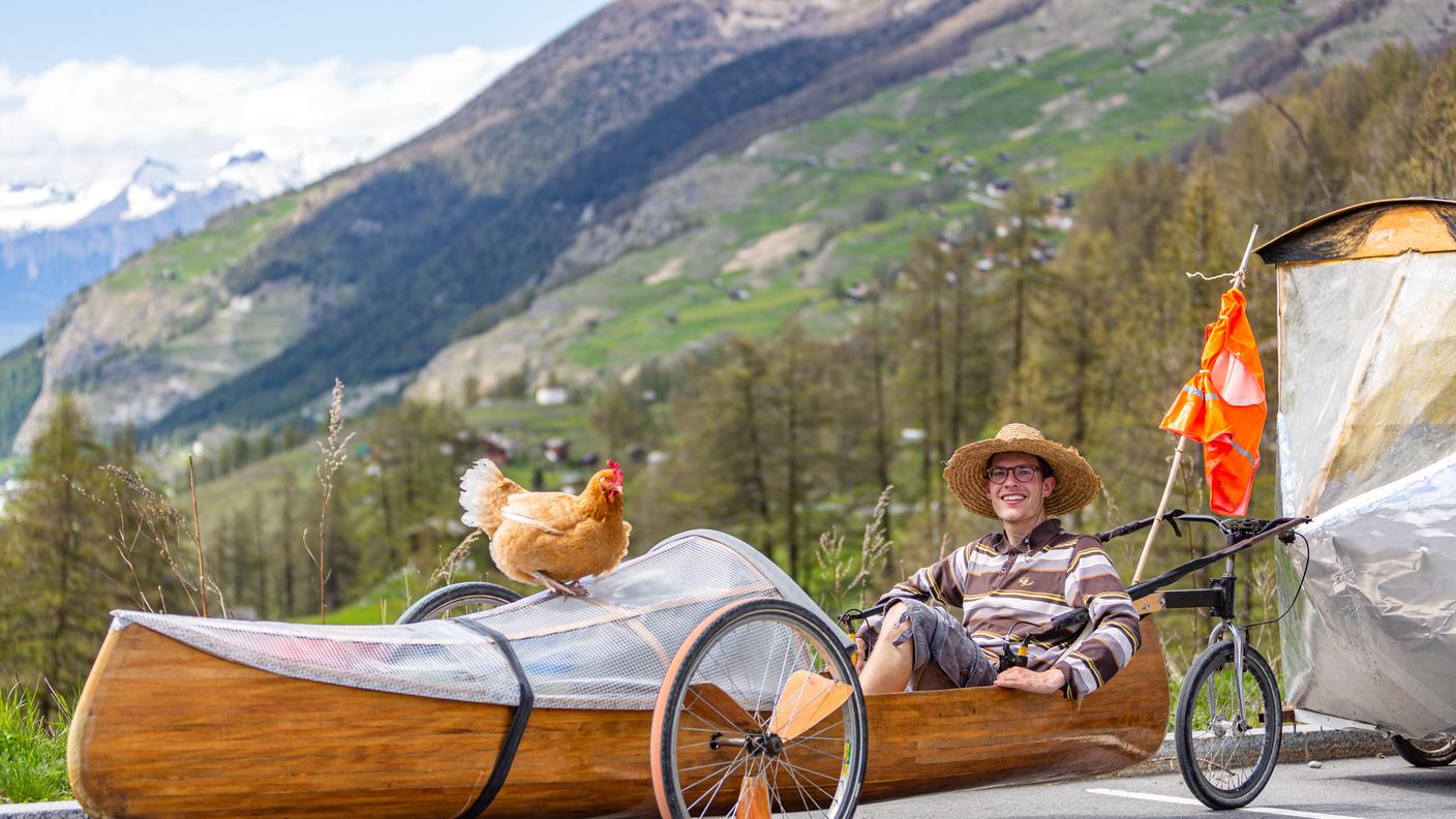 Félix e la sua gallina