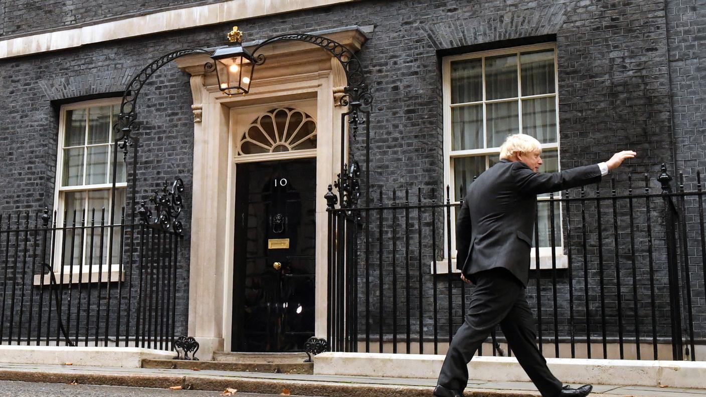 Johnson lascia il numero 10 di Downing Street