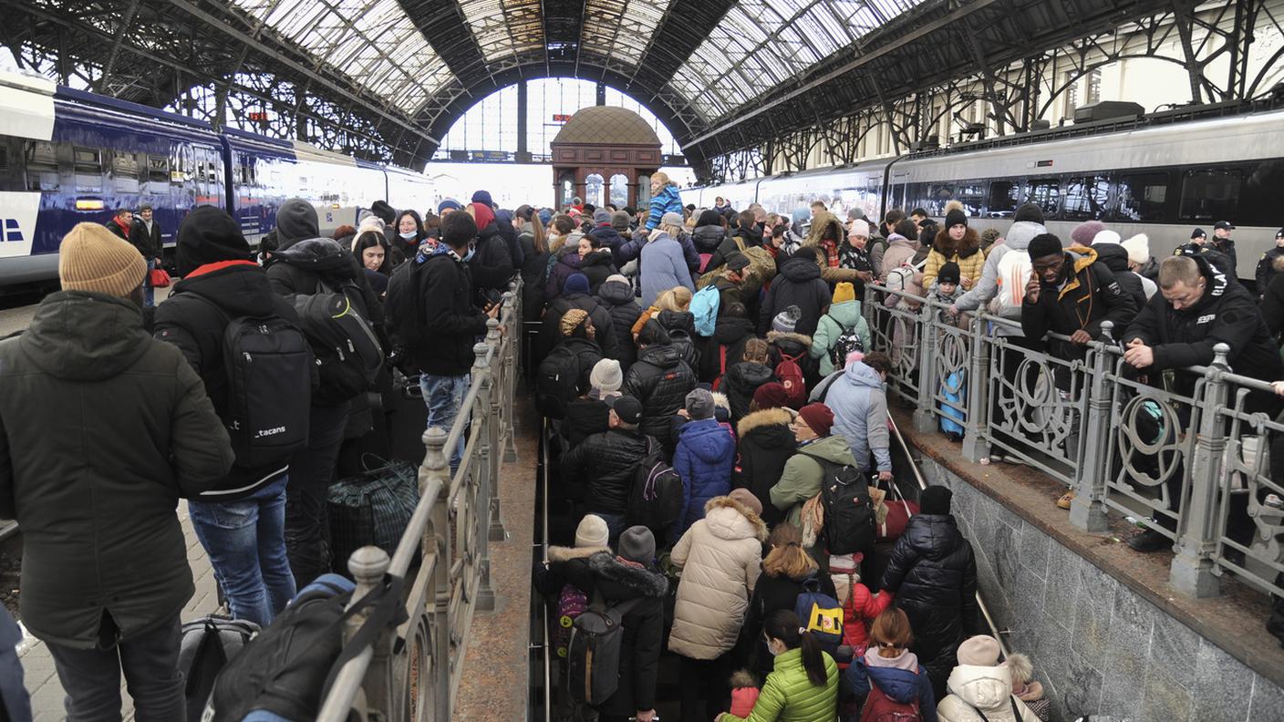 Alla stazione di Lviv, in Ucraina