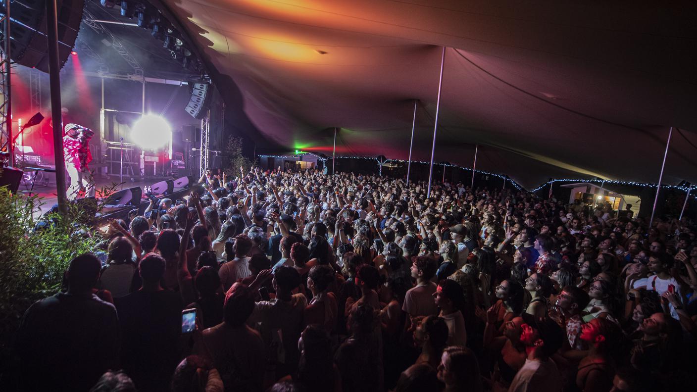 Roam Festival: un momento del concerto di Frah Quintale al Parco Ciani