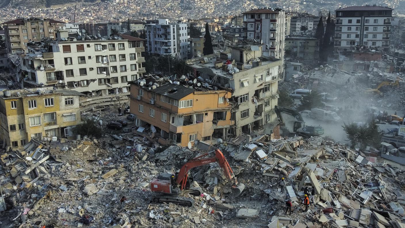 In manette centinaia di costruttori