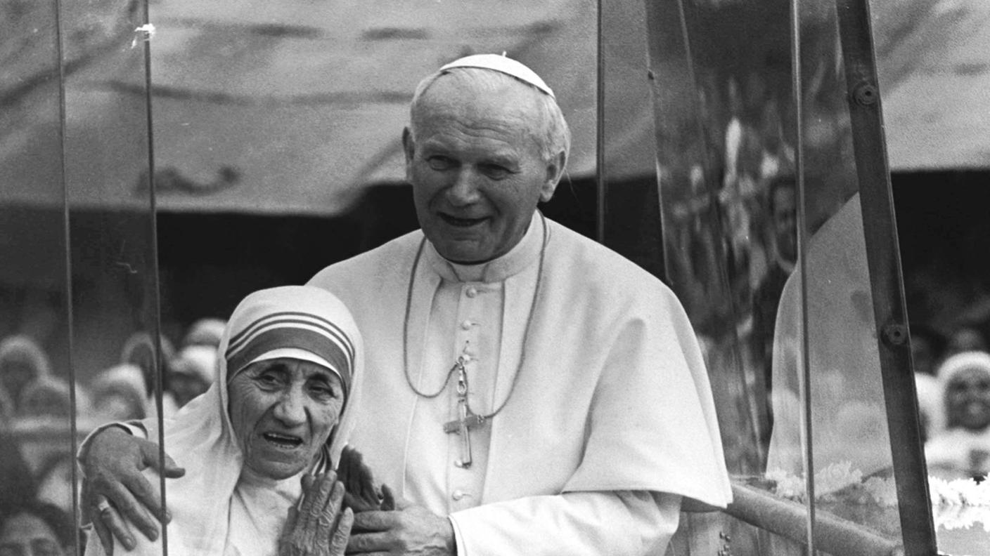 Madre Teresa di Calcutta assieme a Papa Giovanni Paolo II nel 1986