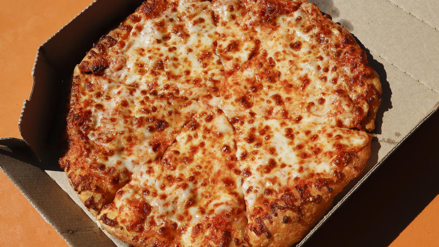 Una ripartenza a metà per la fabbrica francese di pizze