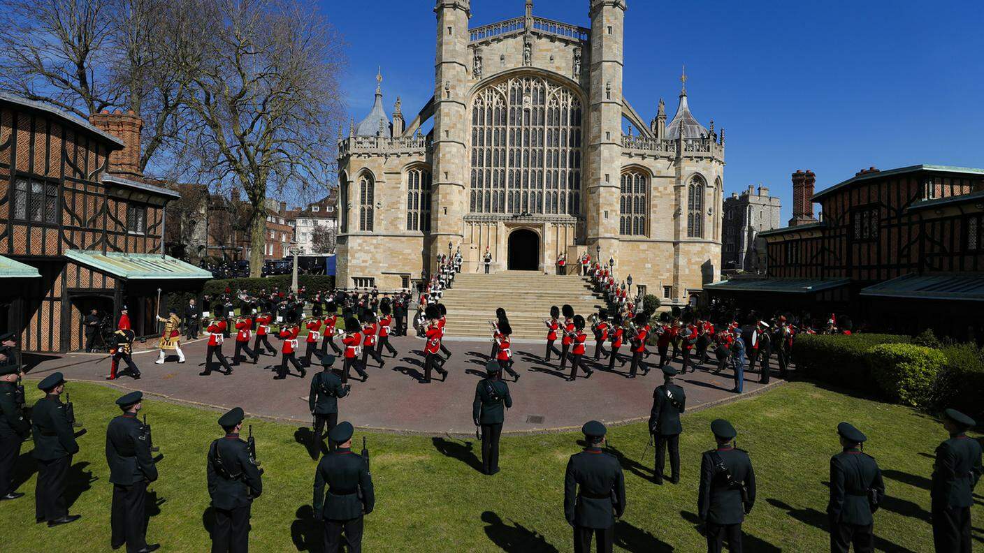La Cappella di San Giorgio nel Castello di Windsor dove la sovrana sarà sepolta con una cerimonia riservata a pochi