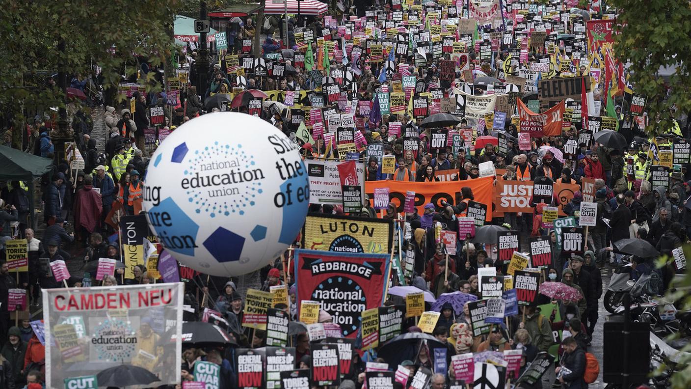 La protesta contro il Governo conservatore