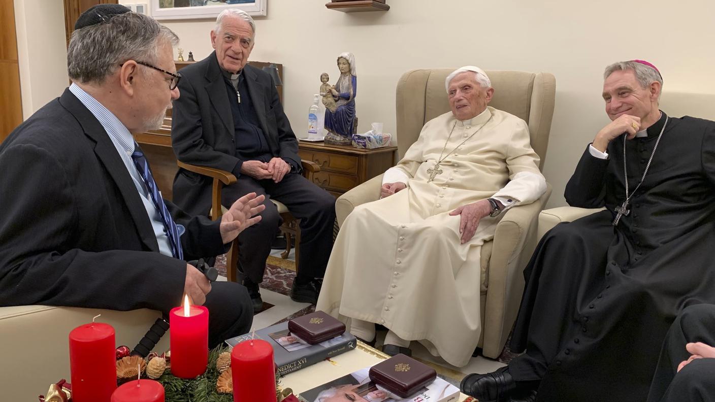 Benedetto XVI in una foto scattata il primo dicembre 2022