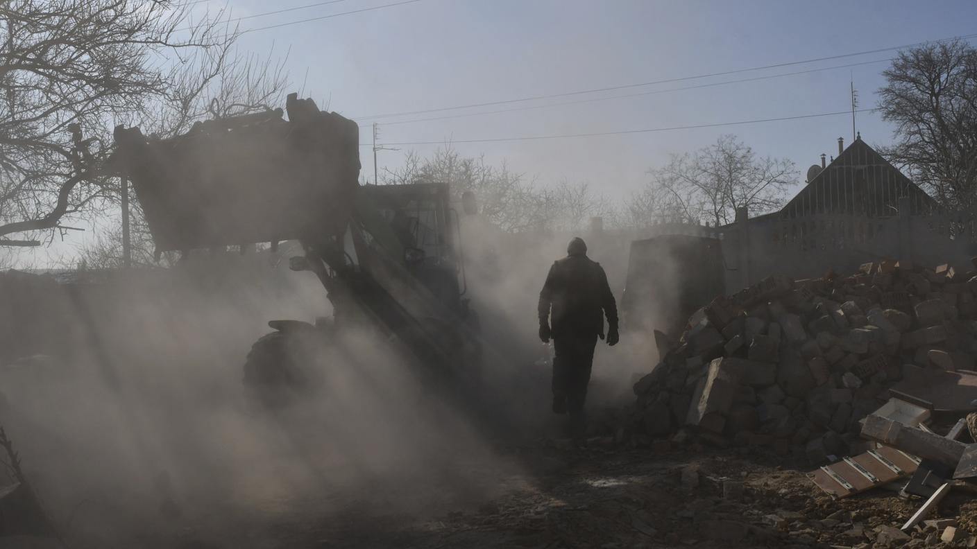 La distruzione a Komyshevakha, nella regione di  Zaporizhzhya, Ucraina
