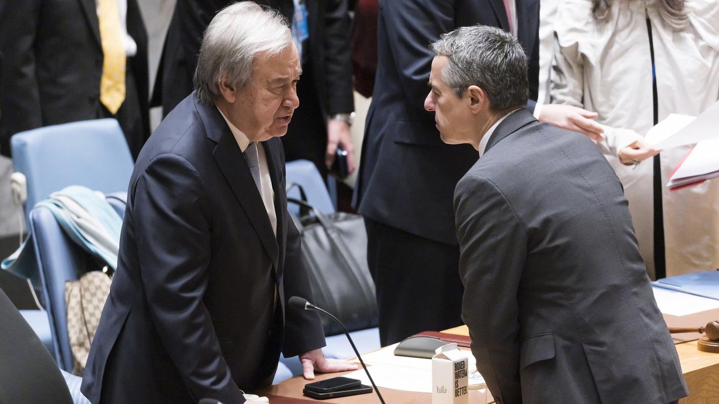 Il segretario generale dell'ONU Guterres e il consigliere federale Cassis prima dell'inizio dei lavori a Ginevra