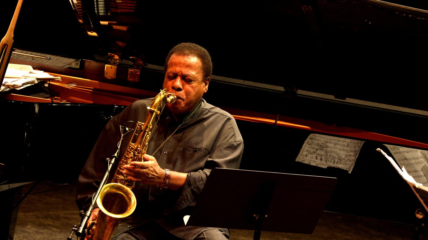 2023-03-02T174934Z_3_LYNXMPEJ210SD_RTROPTP_4_PEOPLE-WAYNE-SHORTER.JPG