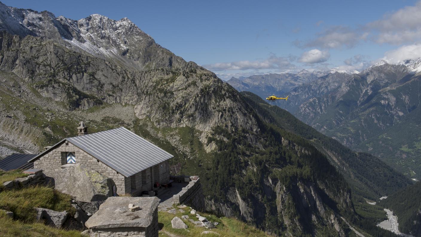 La capanna di Sciora in Val Bondasca chiusa a causa della frana del Cengalo nel 2017