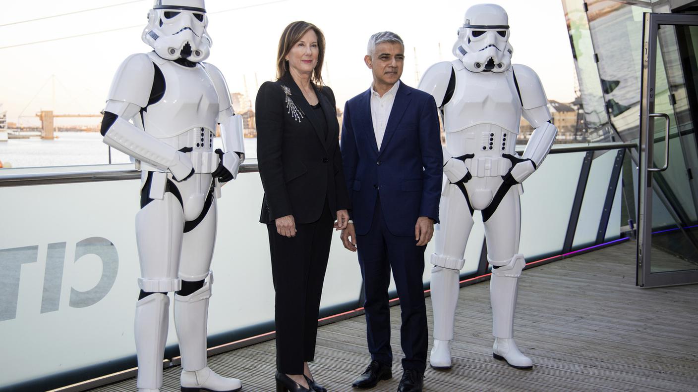 Kathleen Kennedy della Lucafilm con il sindaco di Londra Sadiq Khan