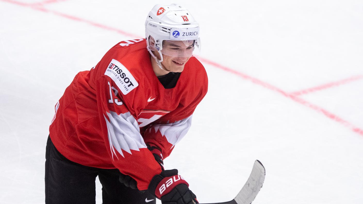Con la maglia della Svizzera U20