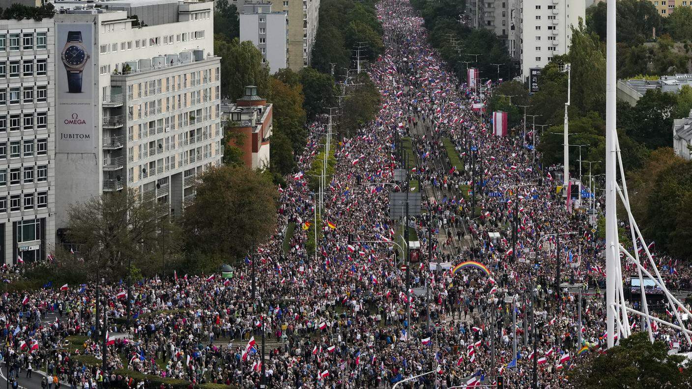 Secondo gli organizzatori, sono arrivati in strada un milione di manifestanti