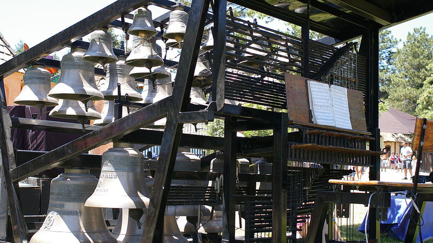 Nella foto un carillon mobile del rinascimento al Colorado Rennissance Festival