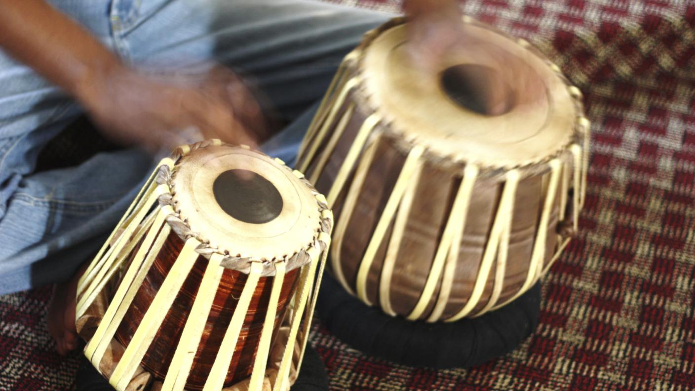 Nella foto il tabla mentre viene suonato