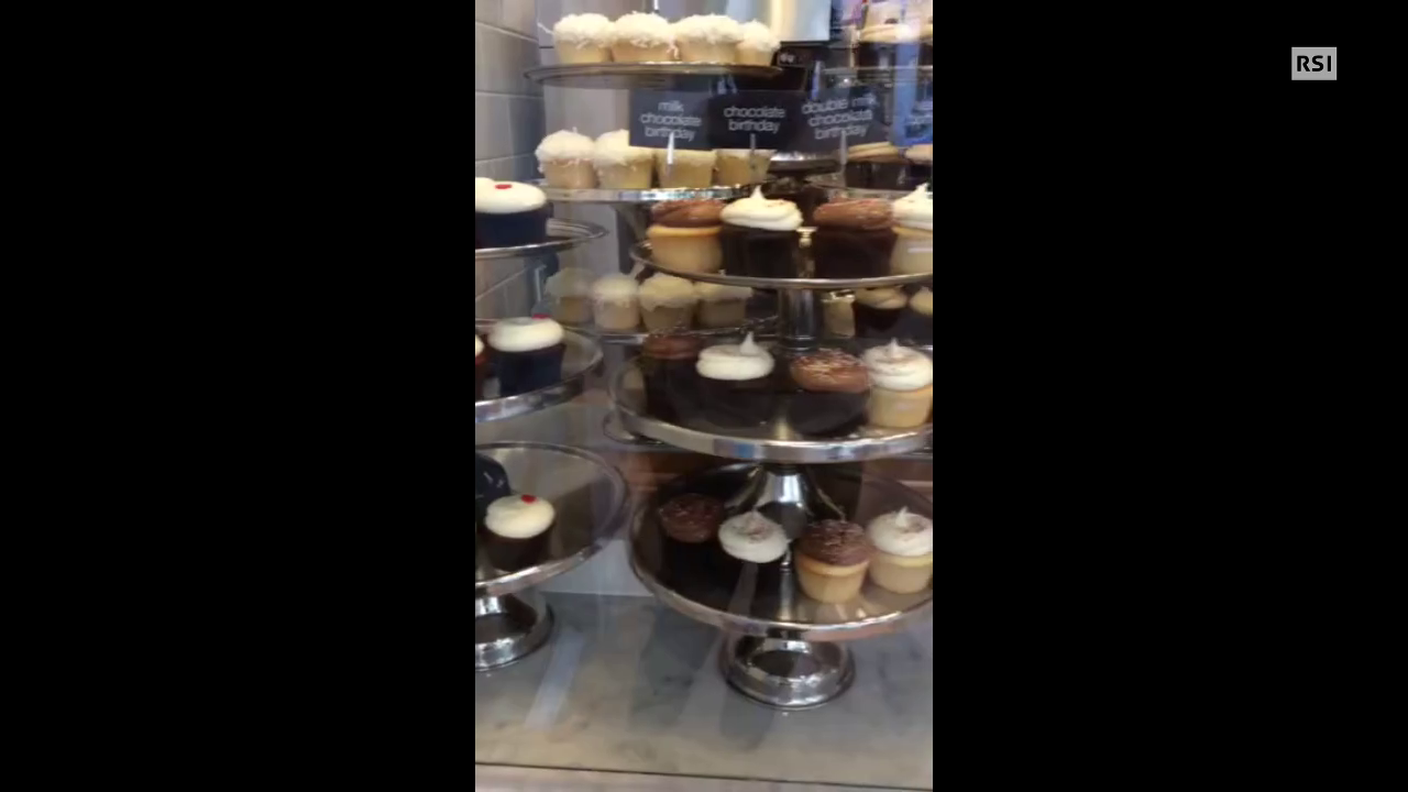 Vetrina di un negozio USA specializzato in cupcake