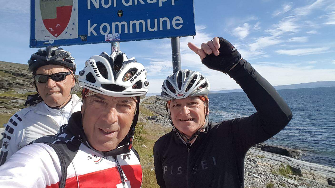 Il viaggio in bici di tre pensionati da Lugano a Capo Nord