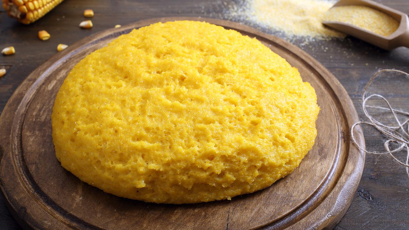 polenta, mais, tagliere, pannocchia
