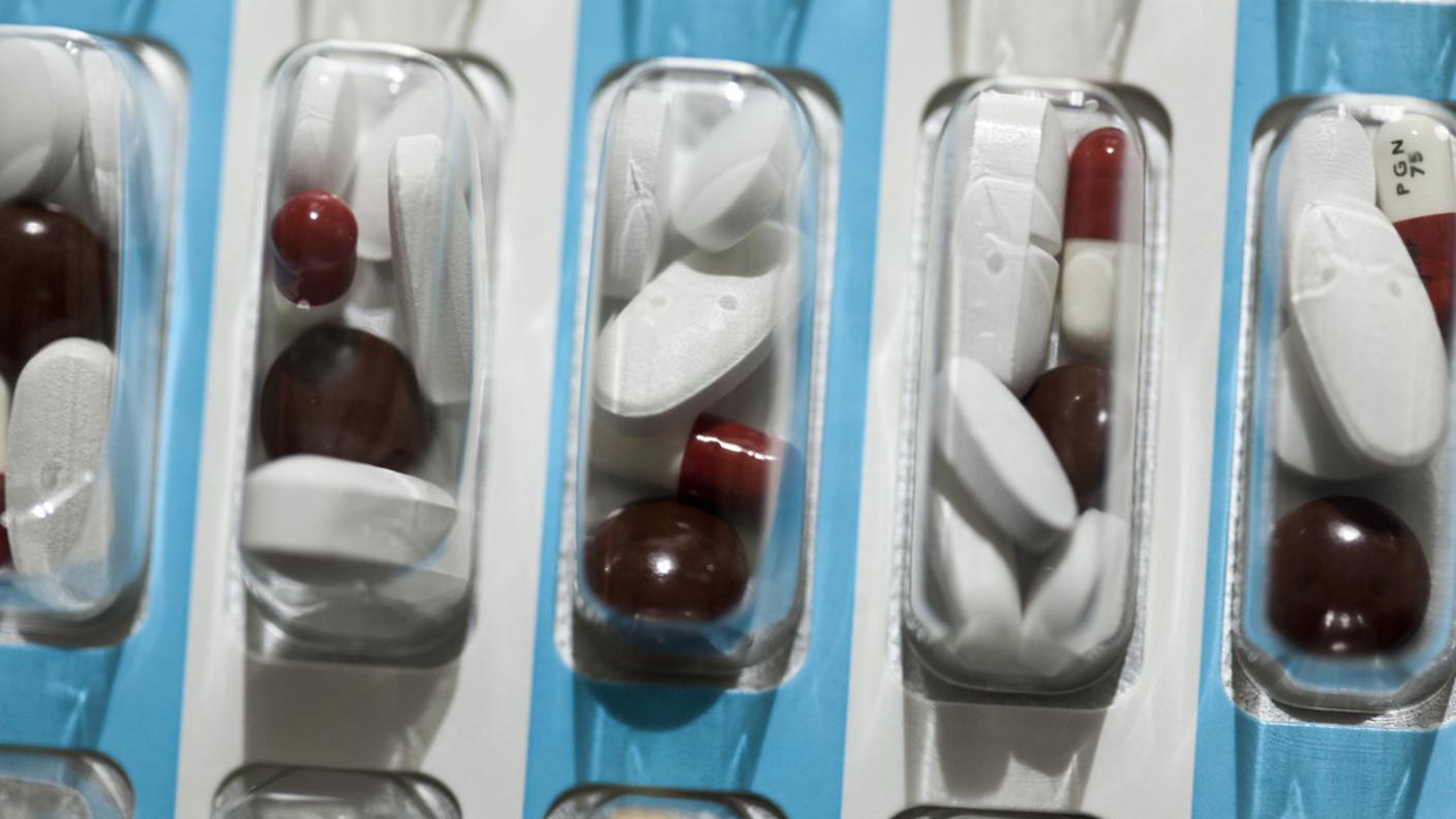 pillole pastiglie farmaci medicamenti