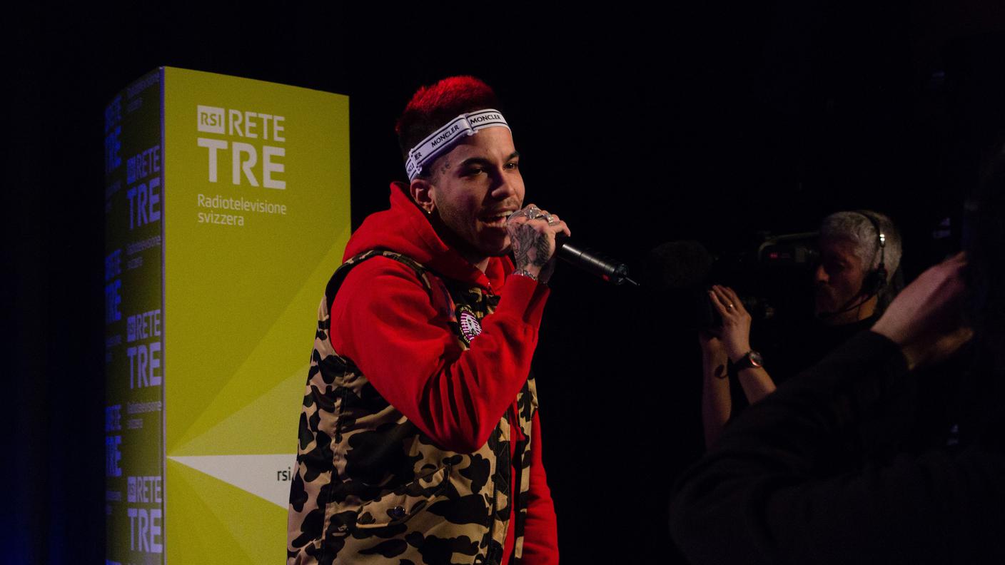 Sfera Ebbasta! 
