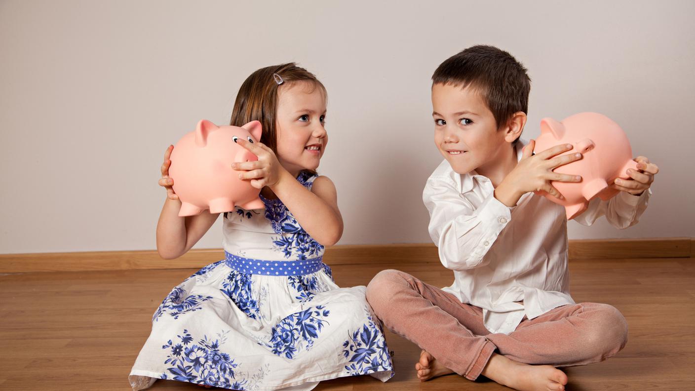 Bambino, Bambini maschi, Bambine femmine, Ridere, Sorridere, paghetta, figli