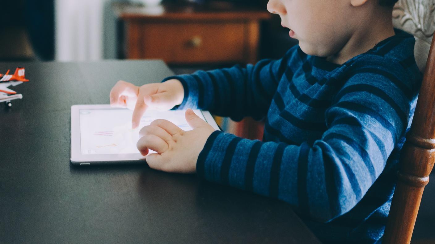 Bimbi e tecnologia