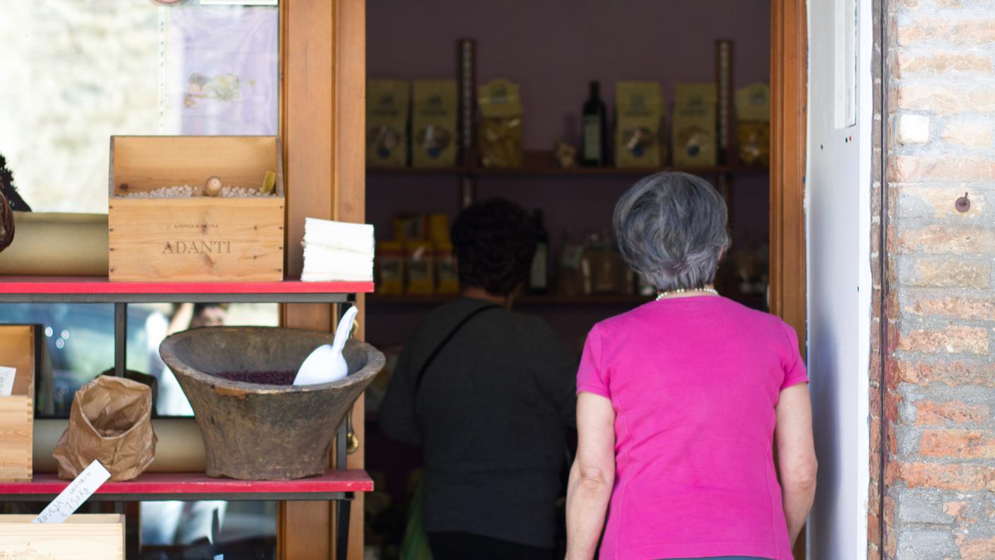 Mini-market