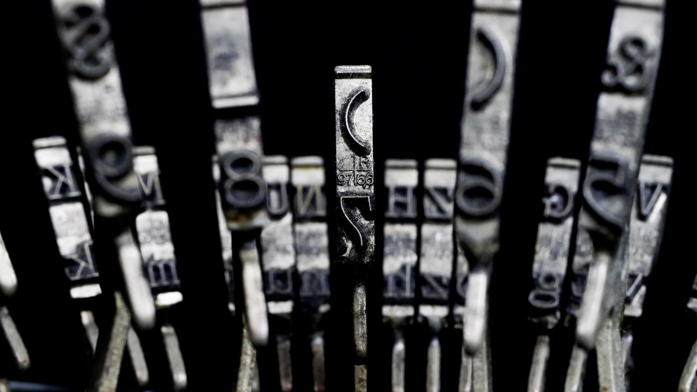 iStock-Germania, Affari, Alfabeto, Antico - Vecchio stile, Attrezzatura