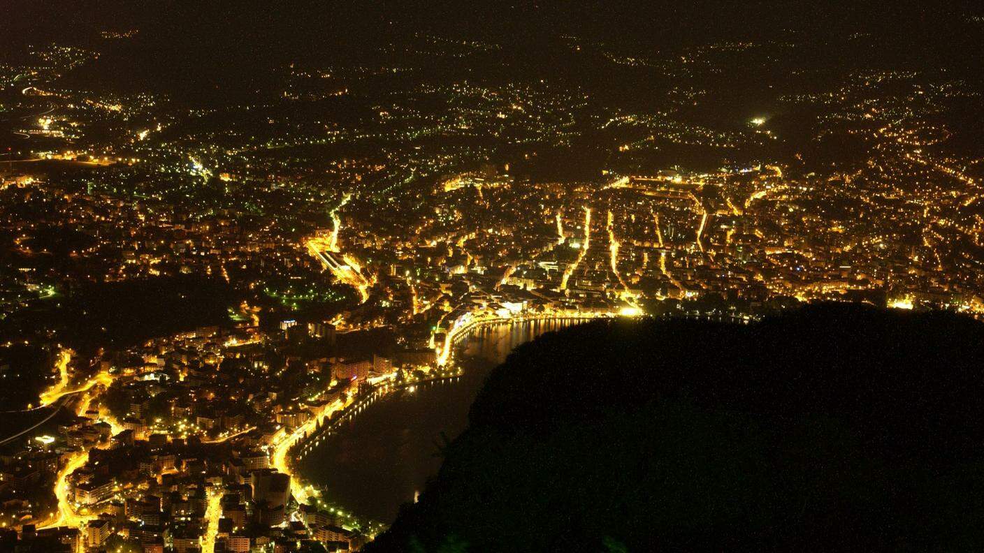 Lugano, illuminazione notturna