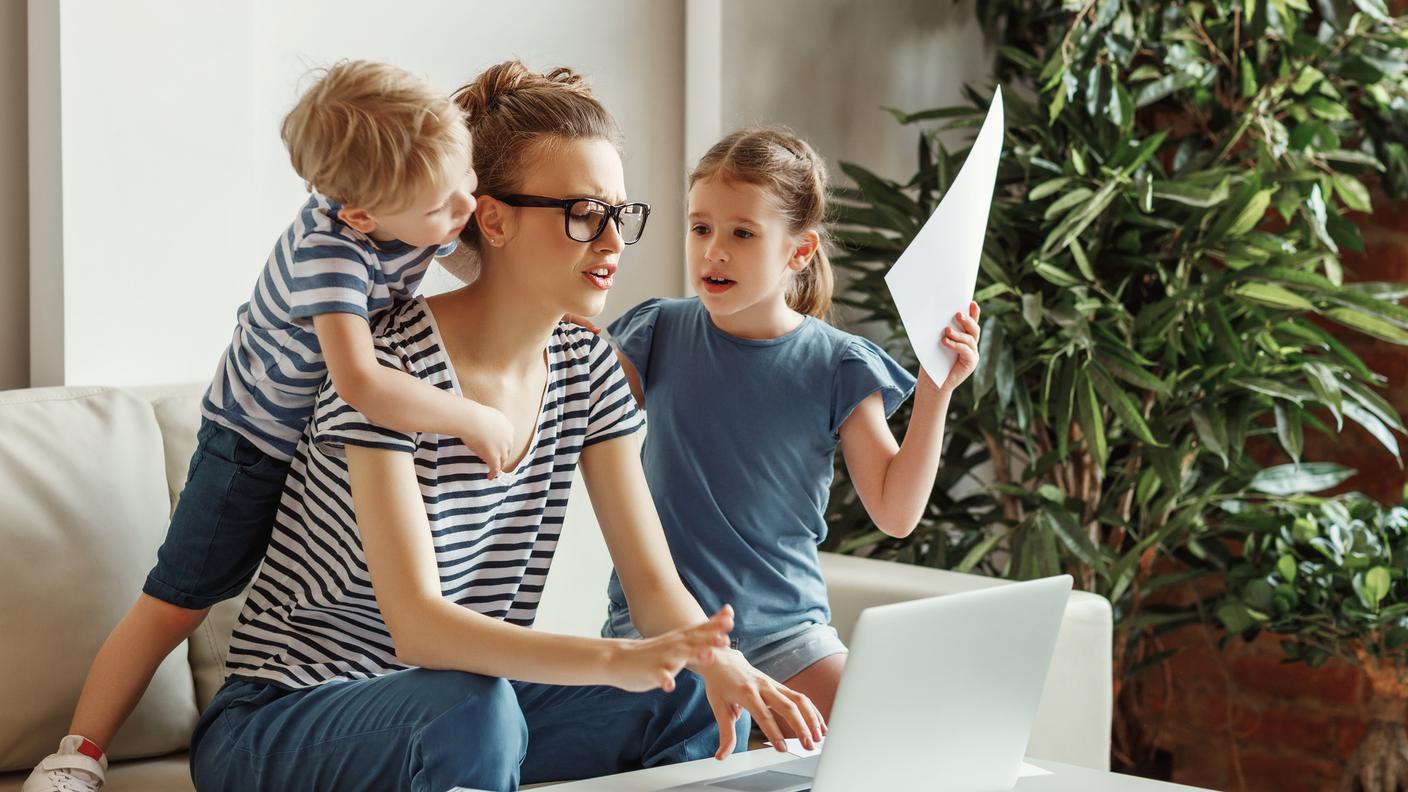 Famiglia monoparentale, problemi finanziari