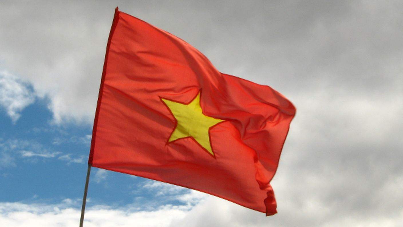 bandiera vietnam.jpg