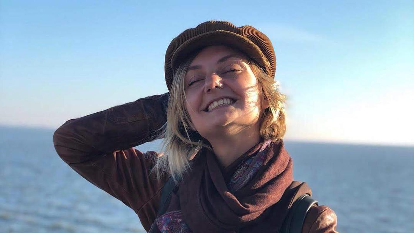 Elisa Lanzi in spiaggia