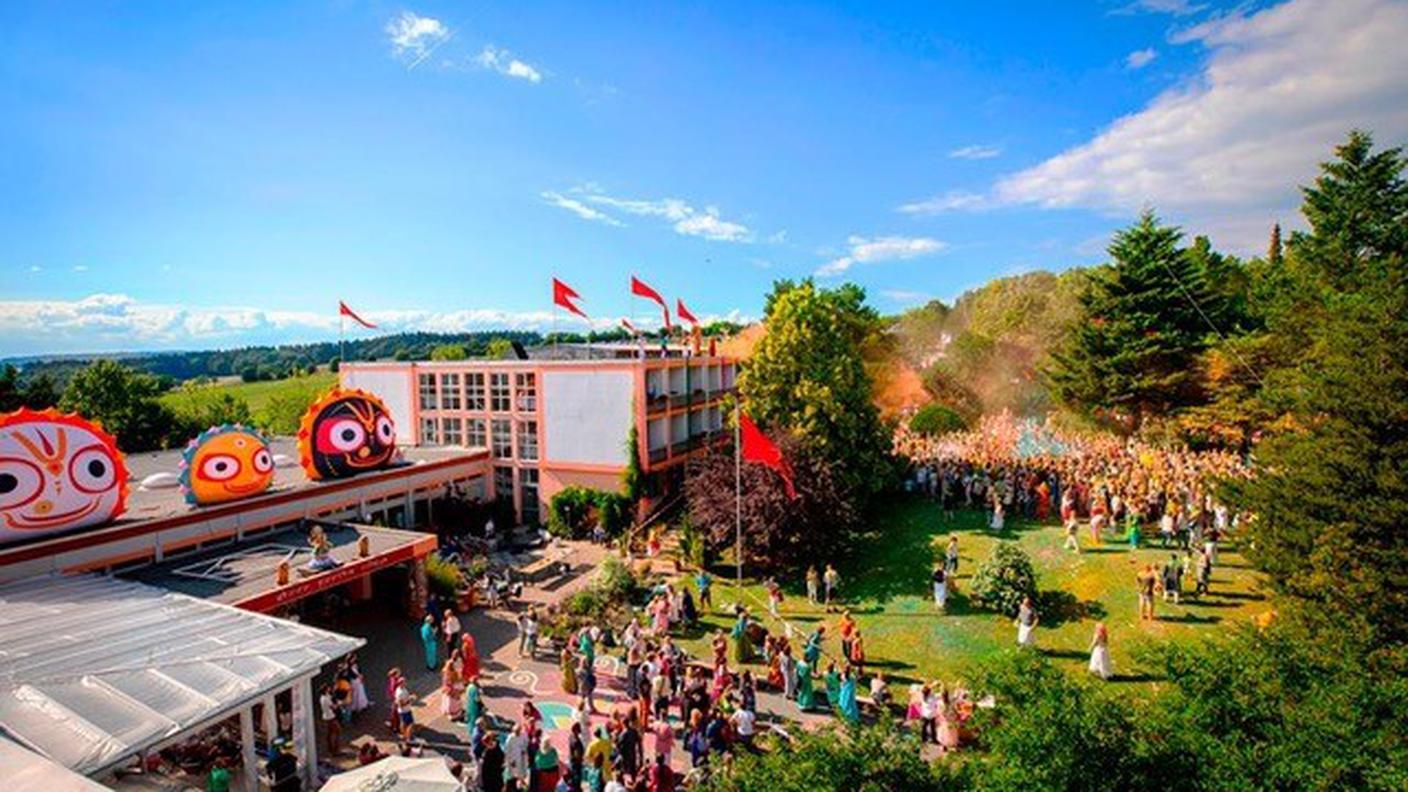 Il Just Love Festival annuale che si celebra in Ashram