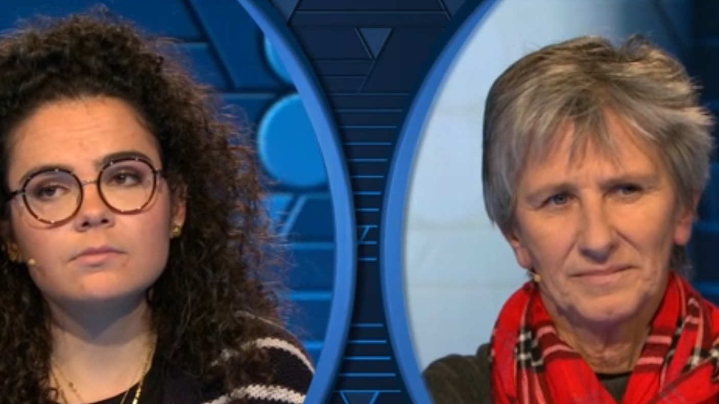 REG. 23.01 Valentina vs Nadia