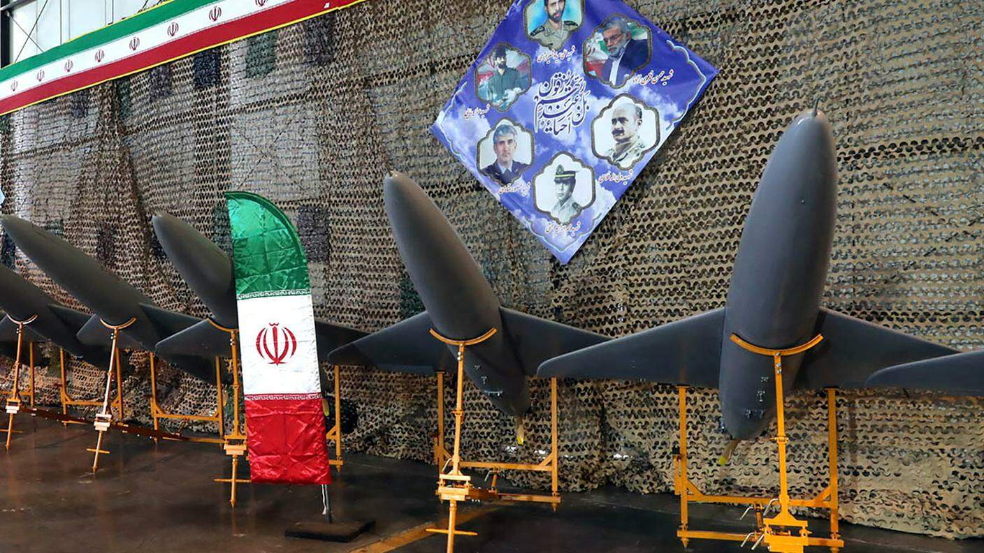 Gli USA osservano spostamenti militari in Iran