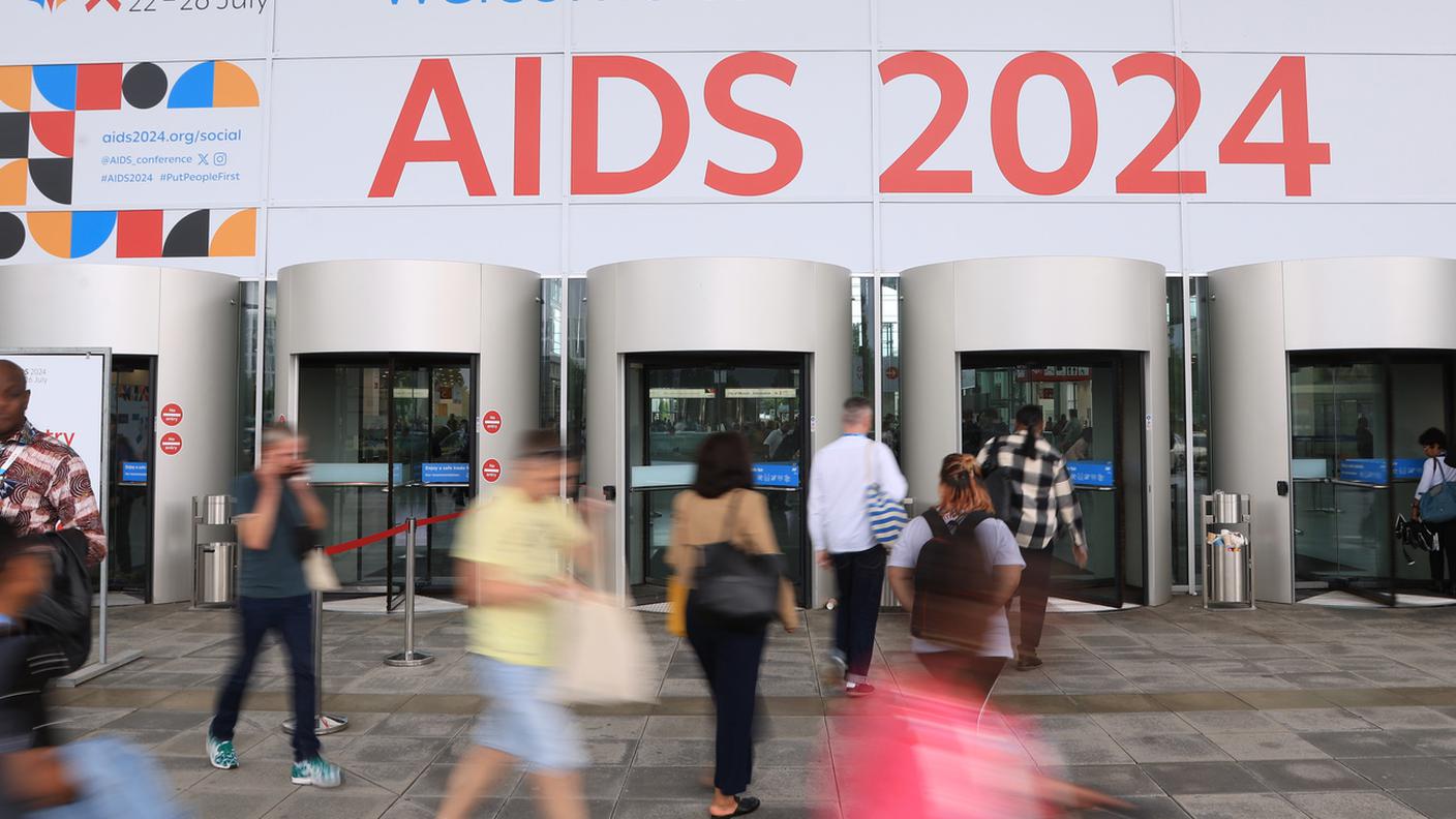 AIDS 2024.jpg