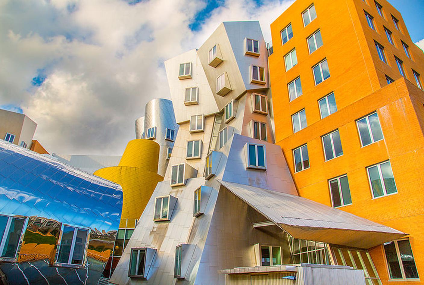 Ray_and_Maria_Stata_Center_-_MIT,_Cambridge_(16868722144).jpg