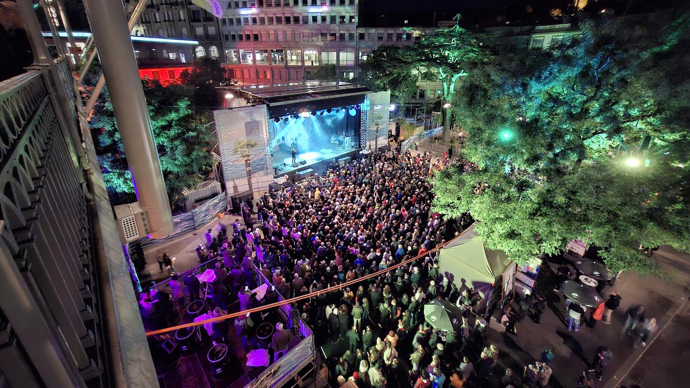YG LIVE PONTE.jpg