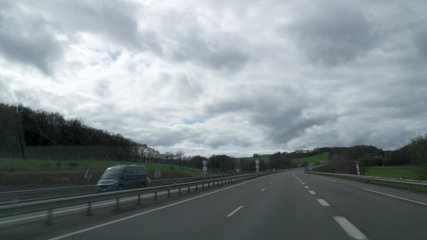5000_f2d390d65a92d5295e960c62fc723533